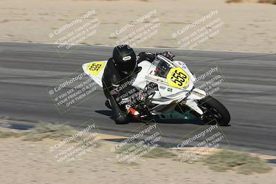 media/Oct-04-2025-CVMA (Sat) [[408bcdd6e4]]/Race 15-Femmewalla-Femmewalla UL/